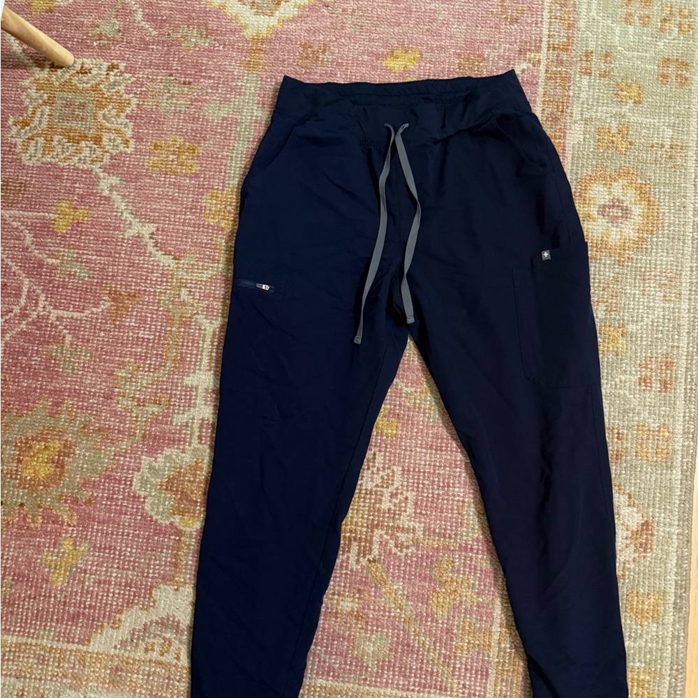 Figs Yola Skinny Navy Blue Scrub Pants - Picture 3 of 5